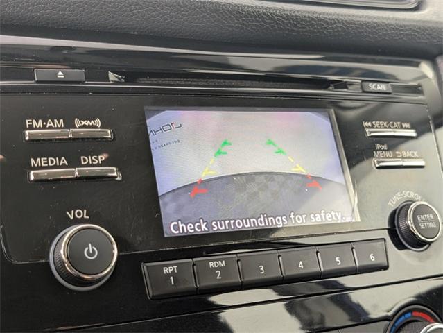 2017 Nissan Rogue Vehicle Photo in ENGLEWOOD, CO 80113-6708