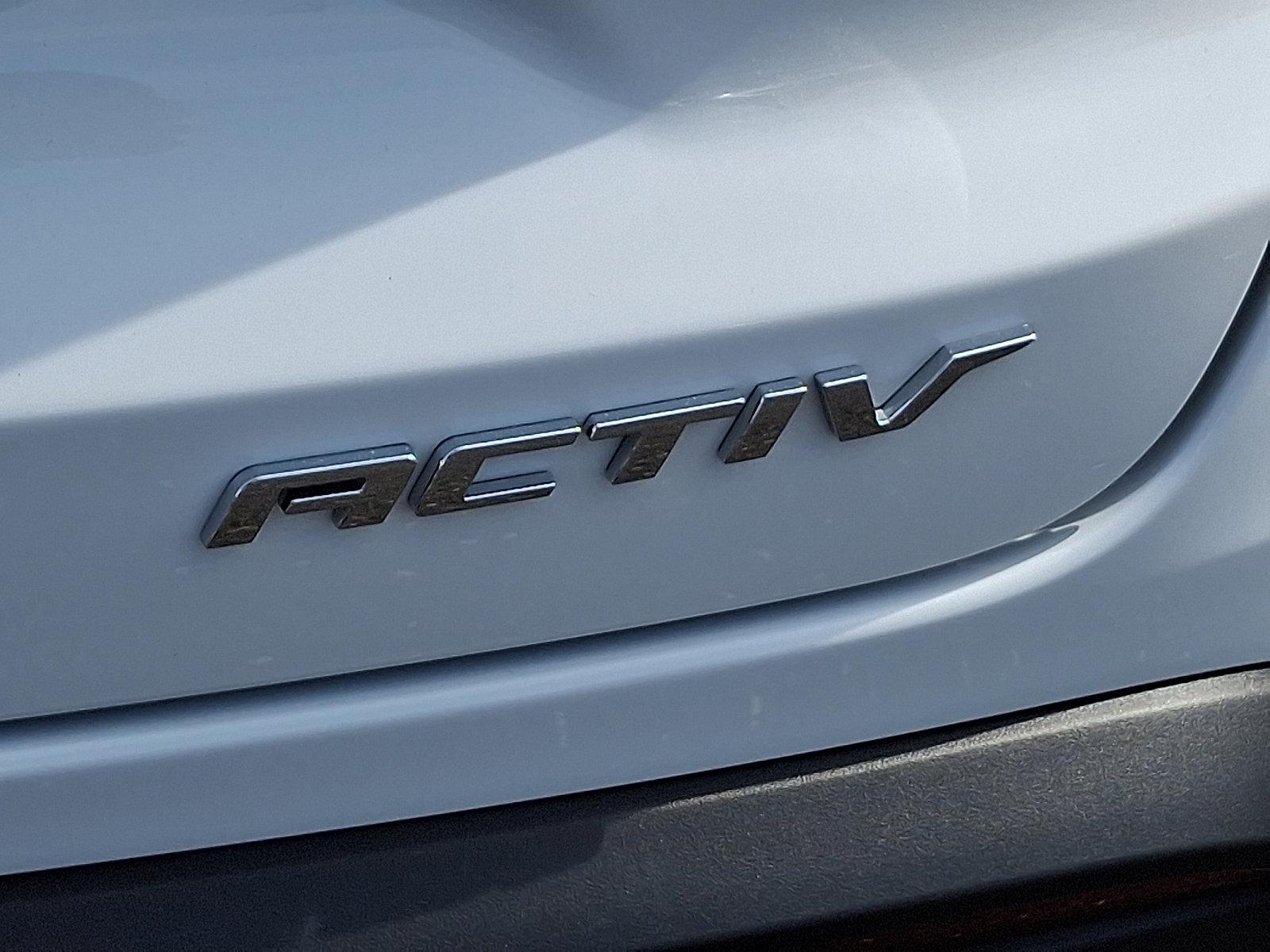 2025 Chevrolet Trax Vehicle Photo in Trevose, PA 19053