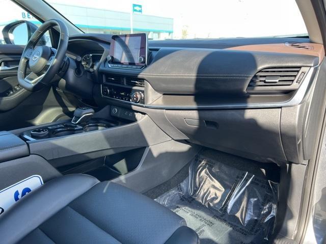 2023 Nissan Rogue Vehicle Photo in GREEN BAY, WI 54304-5303