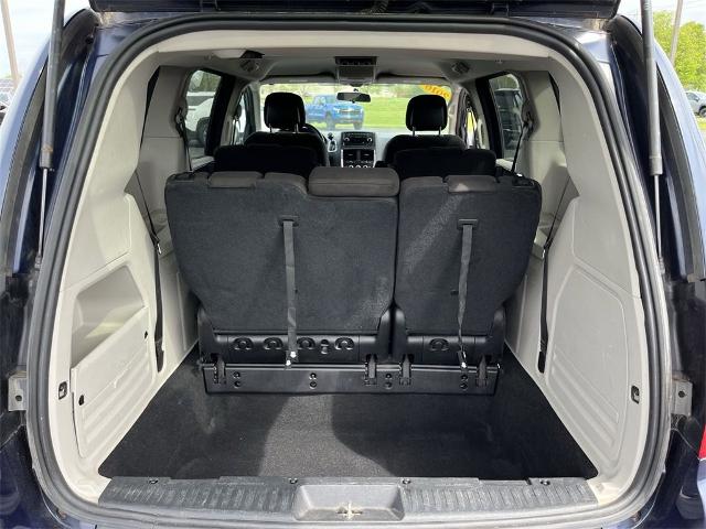 2016 Dodge Grand Caravan Vehicle Photo in TULLY, NY 13159-3159