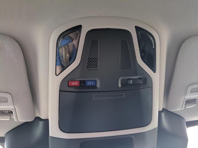 2025 Subaru Outback Vehicle Photo in Green Bay, WI 54304