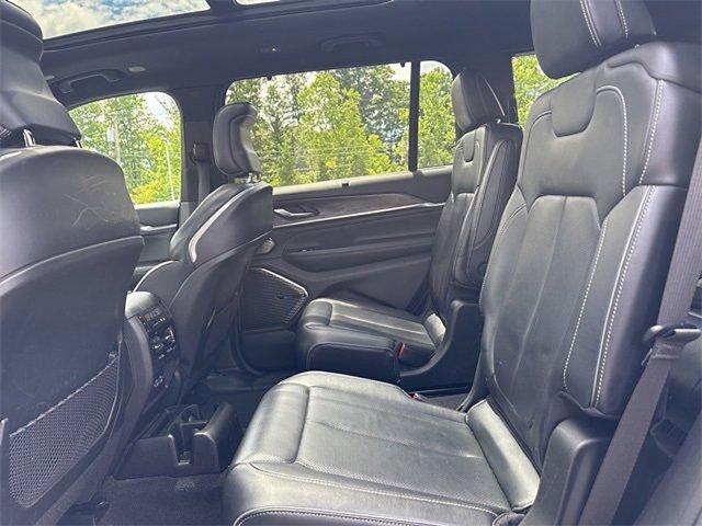 2021 Jeep Grand Cherokee L Vehicle Photo in Willow Grove, PA 19090