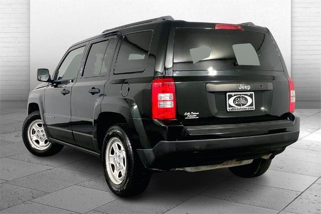 2013 Jeep Patriot Vehicle Photo in Lees Summit, MO 64086