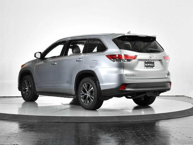 2016 Toyota Highlander Vehicle Photo in DALLAS, TX 75235