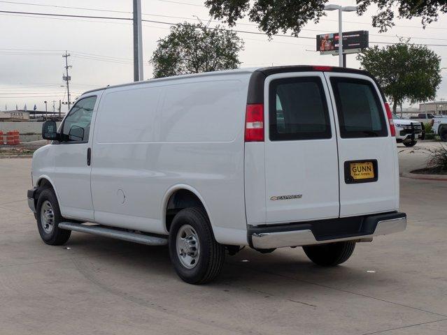 2023 Chevrolet Express Cargo 2500 Vehicle Photo in SELMA, TX 78154-1460