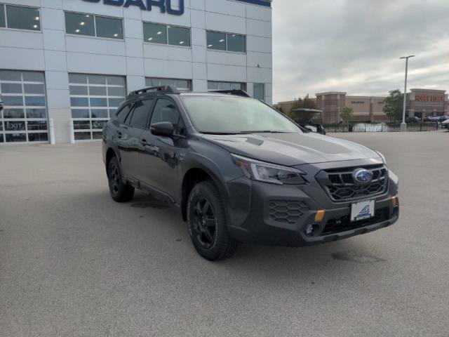 2025 Subaru Outback Vehicle Photo in Green Bay, WI 54304
