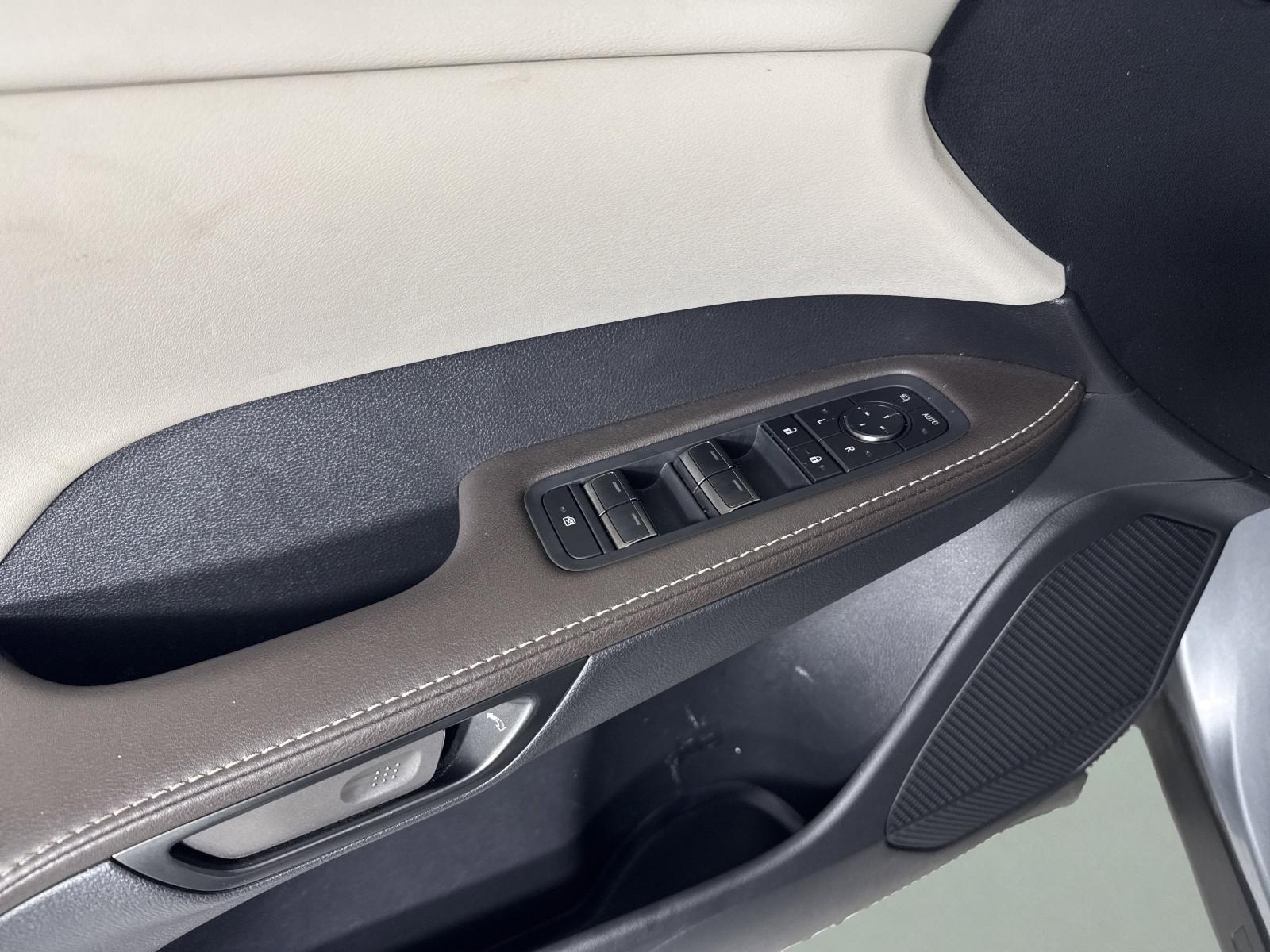 2023 Lexus RX Vehicle Photo in GEORGETOWN, TX 78626-7508