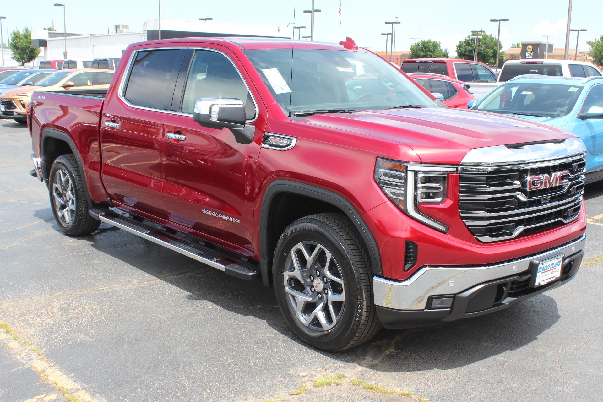 2025 GMC Sierra 1500 Vehicle Photo in AURORA, CO 80012-4011