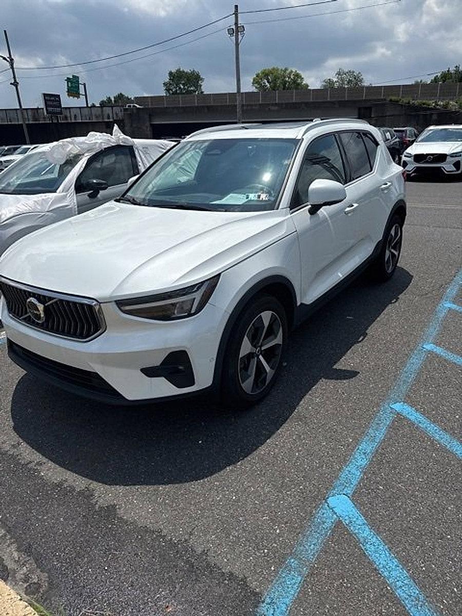 2023 Volvo XC40 Vehicle Photo in Trevose, PA 19053