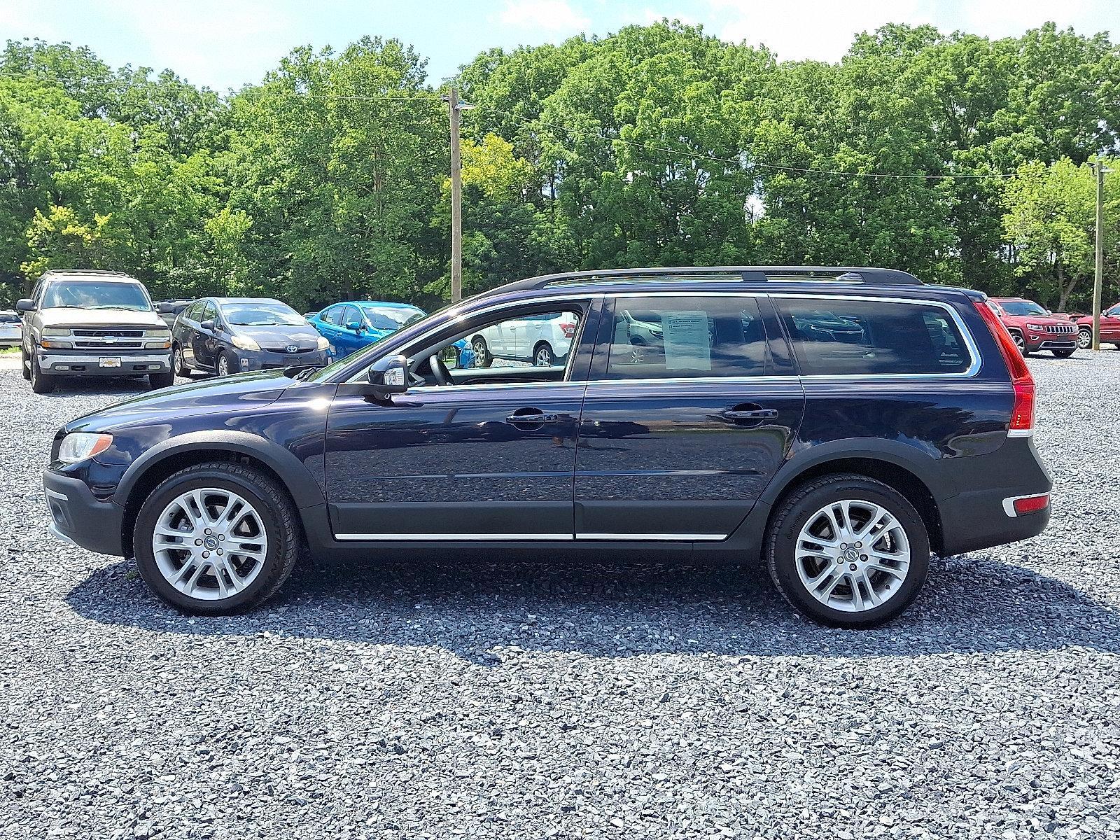 2016 Volvo XC70 Vehicle Photo in Harrisburg, PA 17111