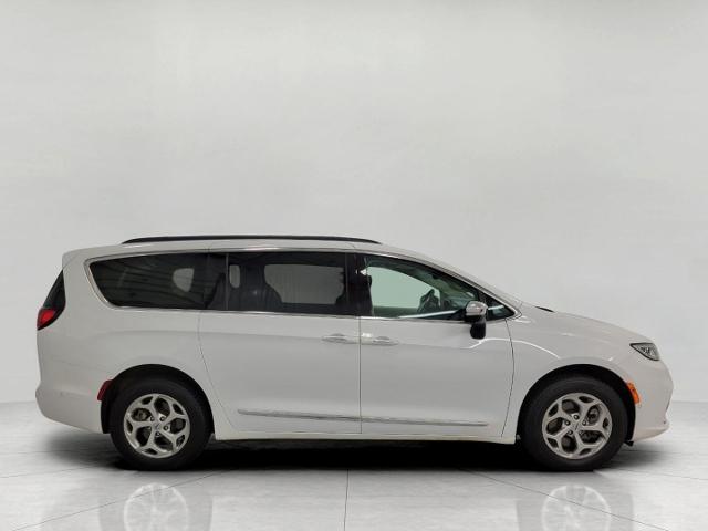 2023 Chrysler Pacifica Vehicle Photo in NEENAH, WI 54956-2243