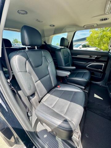 2020 Kia Telluride Vehicle Photo in Lees Summit, MO 64086