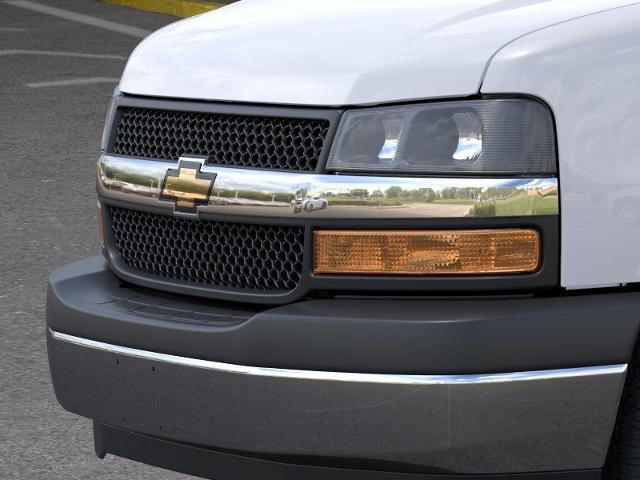 2025 Chevrolet Express Cargo Van Vehicle Photo in INDEPENDENCE, MO 64055-1314