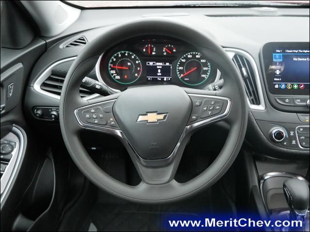 2024 Chevrolet Malibu Vehicle Photo in MAPLEWOOD, MN 55119-4794