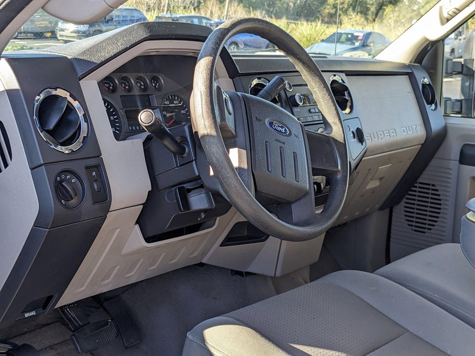 2010 Ford Super Duty F-250 SRW Vehicle Photo in Corpus Christi, TX 78415