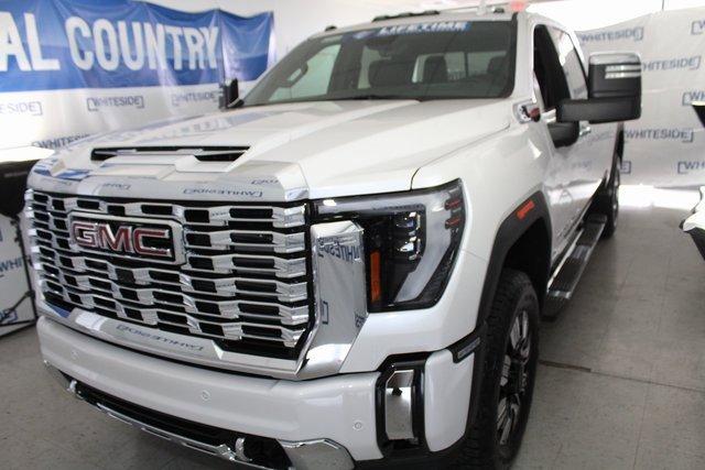 2025 GMC Sierra 2500 HD Vehicle Photo in SAINT CLAIRSVILLE, OH 43950-8512