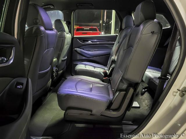 2022 Buick Enclave Vehicle Photo in OAK LAWN, IL 60453-2517