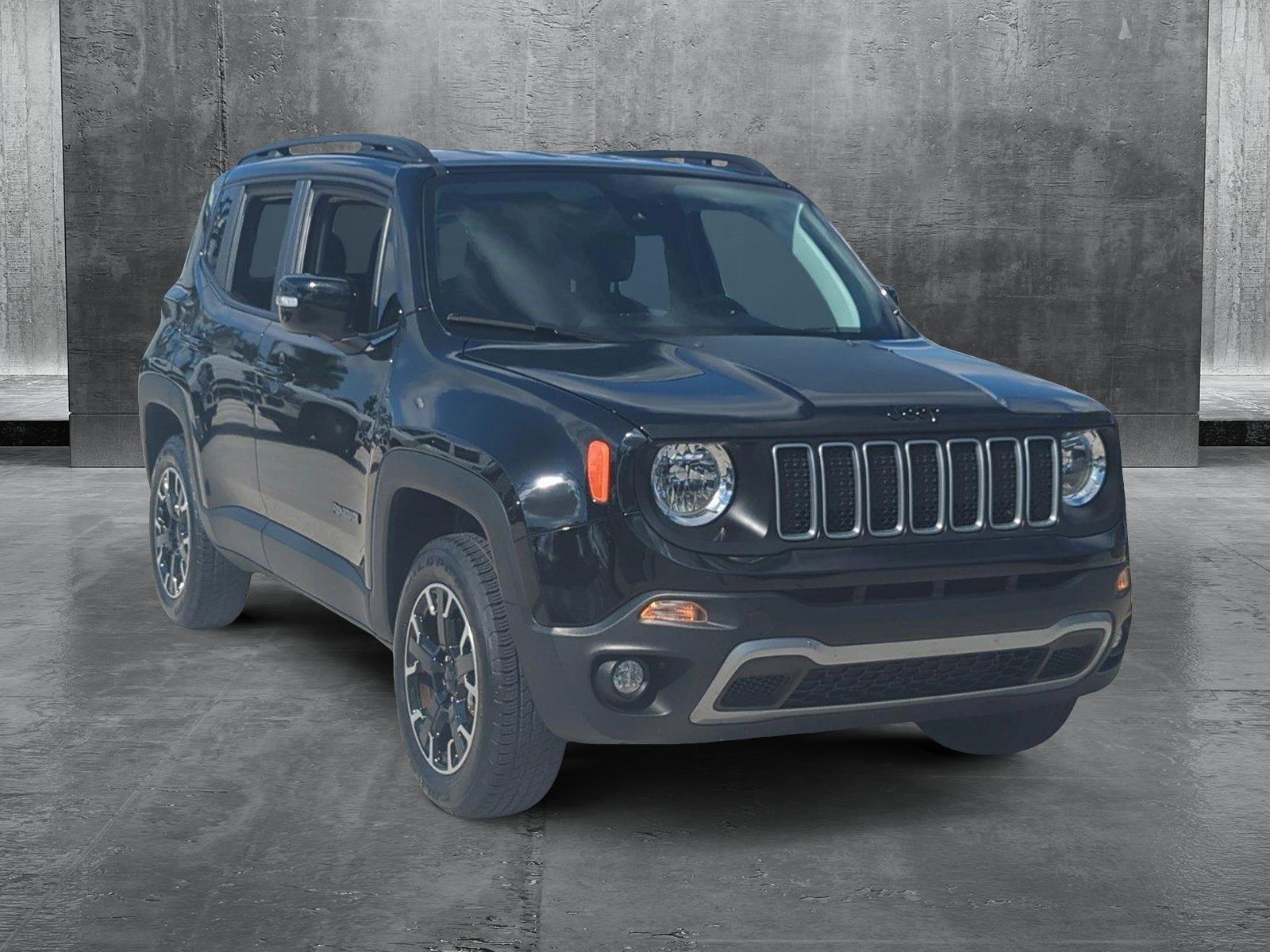 2023 Jeep Renegade Vehicle Photo in Pembroke Pines, FL 33027