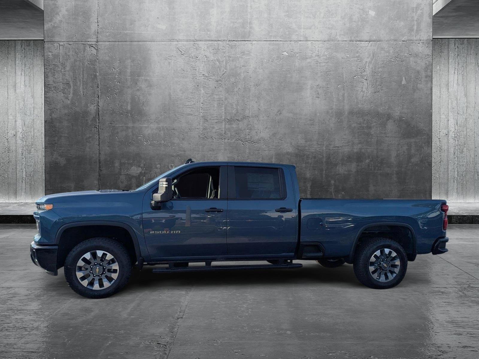 2025 Chevrolet Silverado 2500 HD Vehicle Photo in GREENACRES, FL 33463-3207