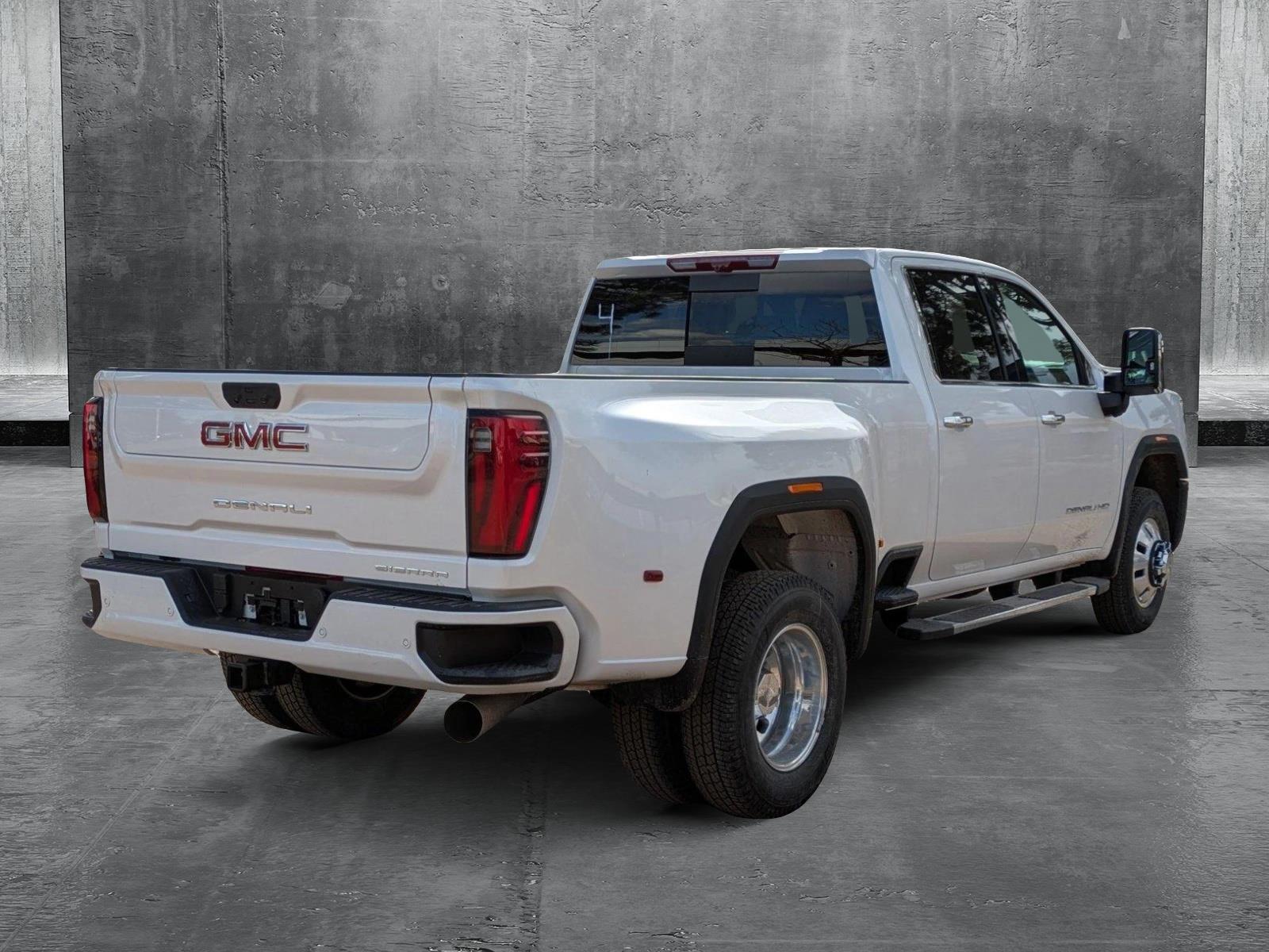 2025 GMC Sierra 3500 HD Vehicle Photo in GOLDEN, CO 80401-3850