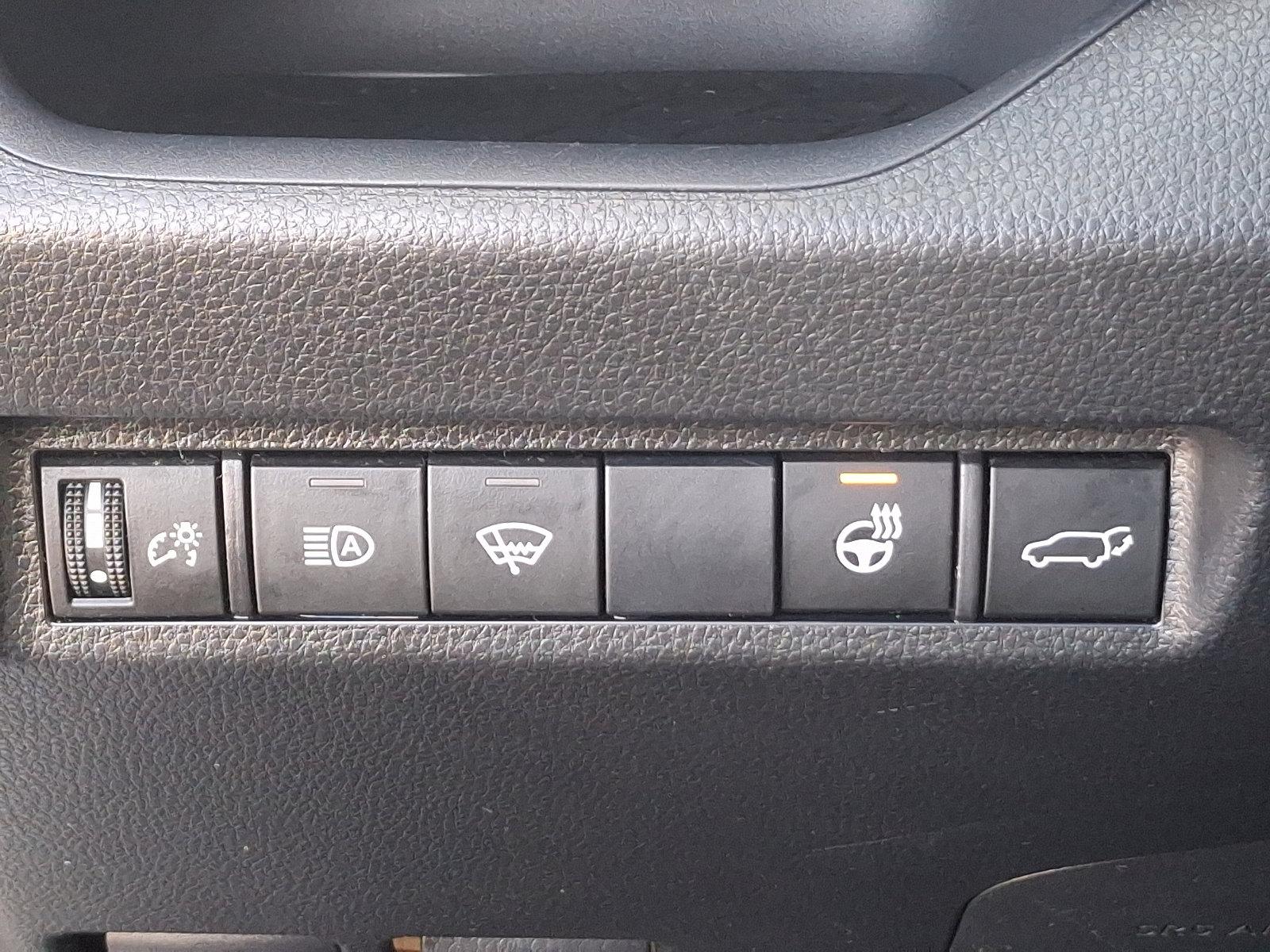2019 Toyota RAV4 Vehicle Photo in Trevose, PA 19053