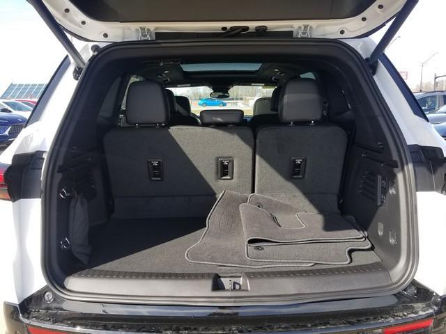 2025 Buick Enclave Vehicle Photo in ELYRIA, OH 44035-6349