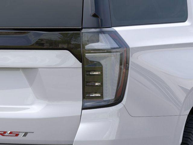 2025 Chevrolet Suburban Vehicle Photo in PAWLING, NY 12564-3219