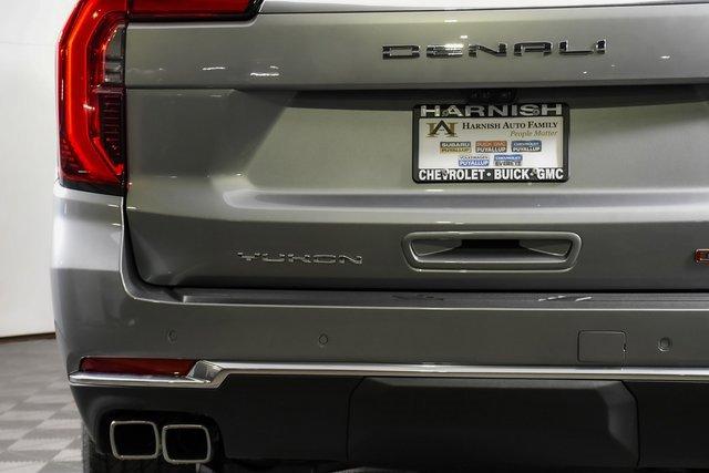 2025 GMC Yukon XL Vehicle Photo in PUYALLUP, WA 98371-4149