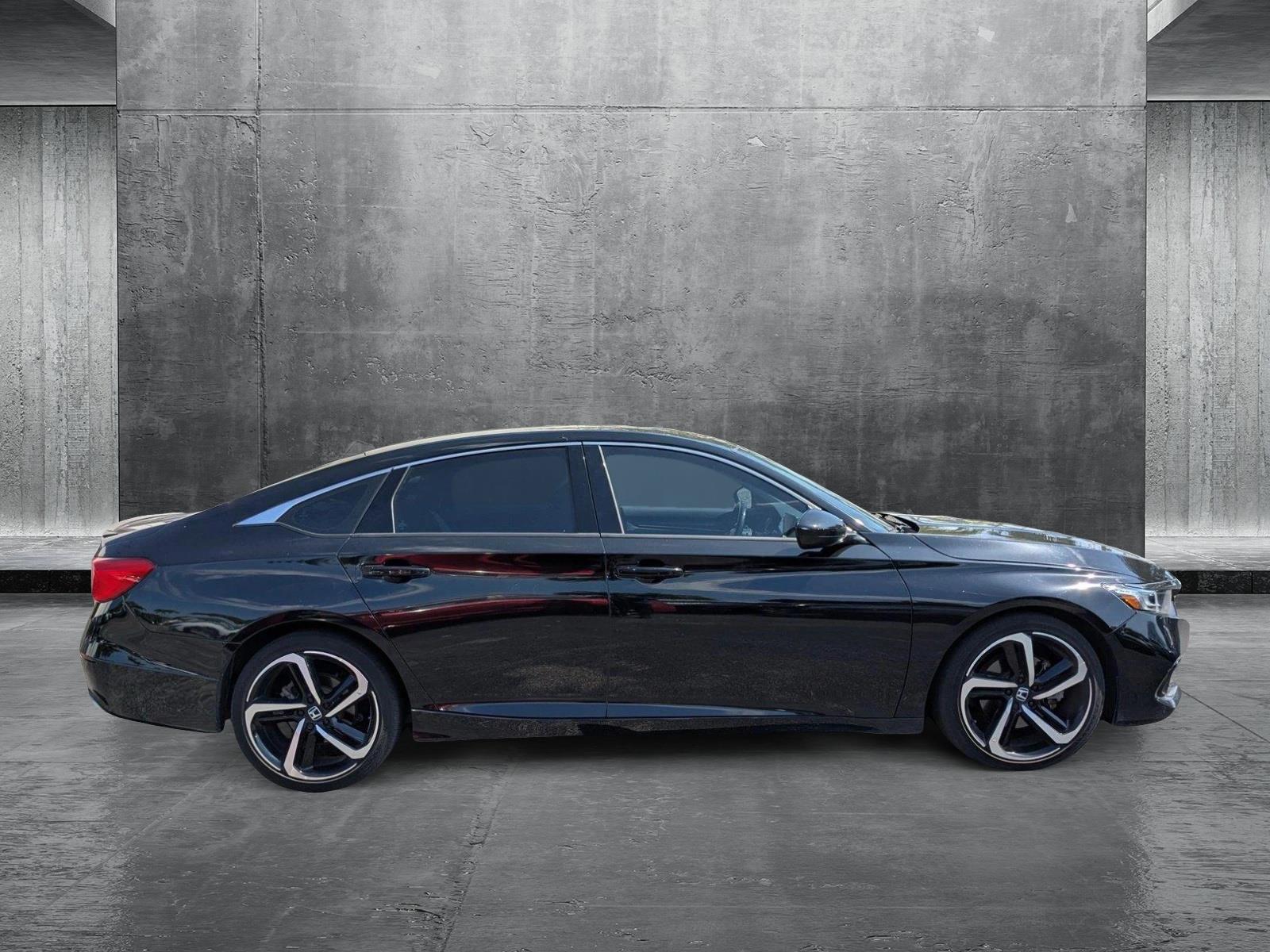 2022 Honda Accord Sedan Vehicle Photo in Miami, FL 33015