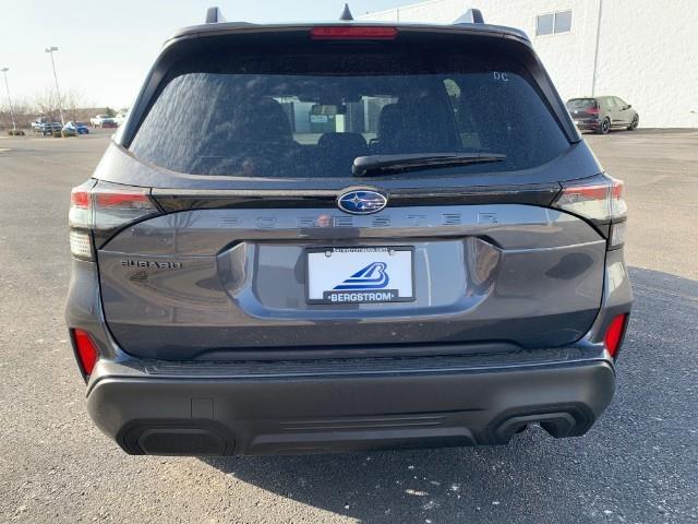 2025 Subaru Forester Vehicle Photo in Oshkosh, WI 54904