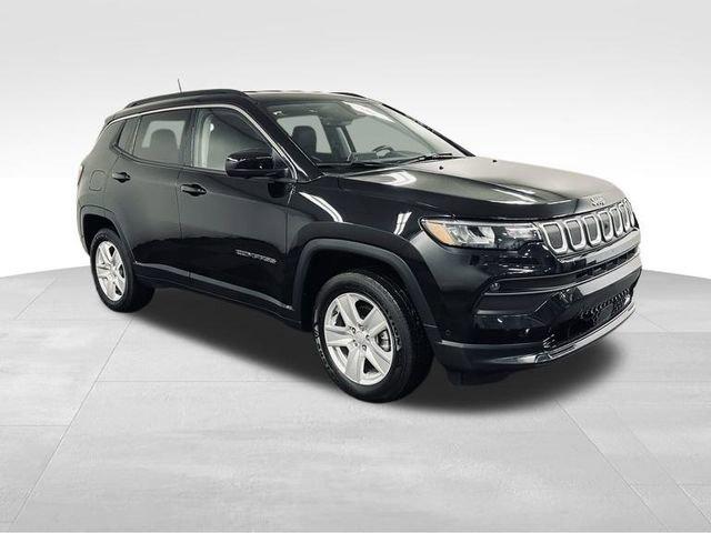 2022 Jeep Compass Vehicle Photo in MEDINA, OH 44256-9631