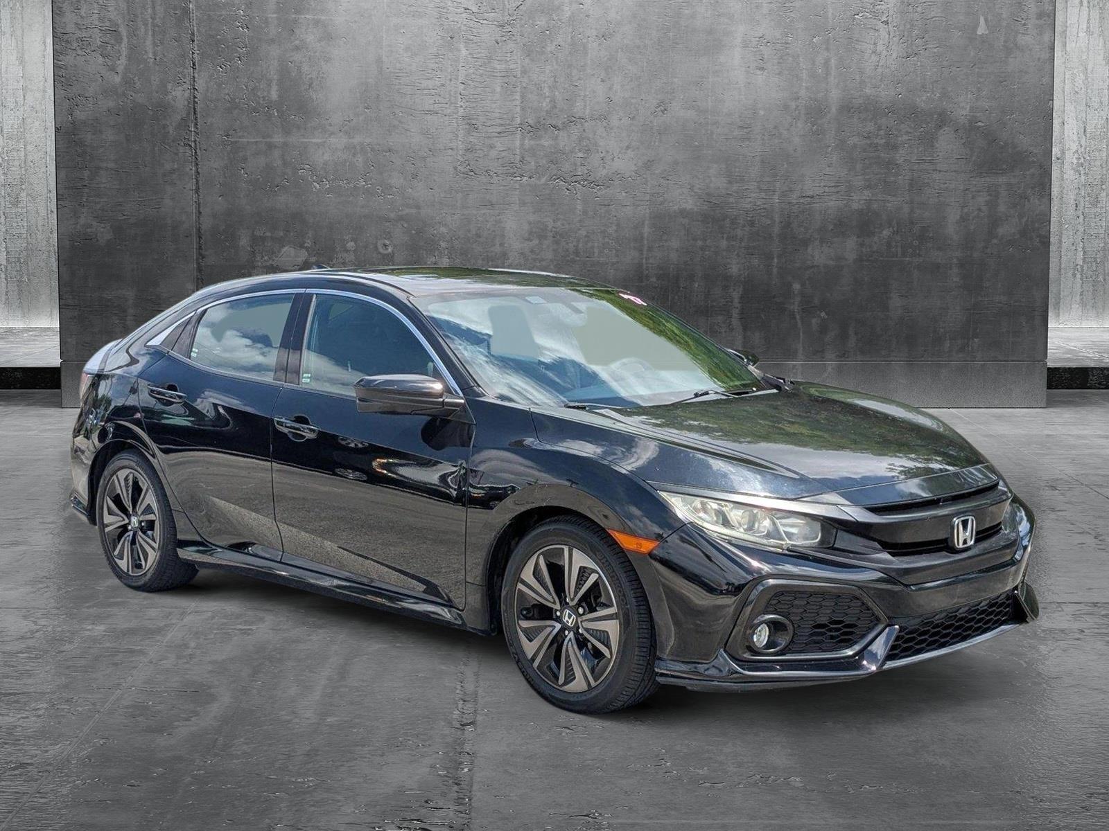 2017 Honda Civic Hatchback Vehicle Photo in PEMBROKE PINES, FL 33024-6534