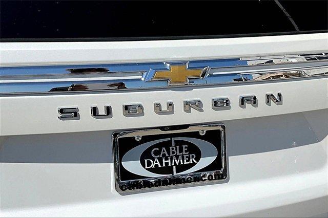 2023 Chevrolet Suburban Vehicle Photo in TOPEKA, KS 66609-0000