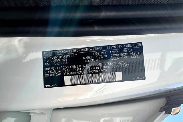 2025 Volvo XC90 Vehicle Photo in Grapevine, TX 76051