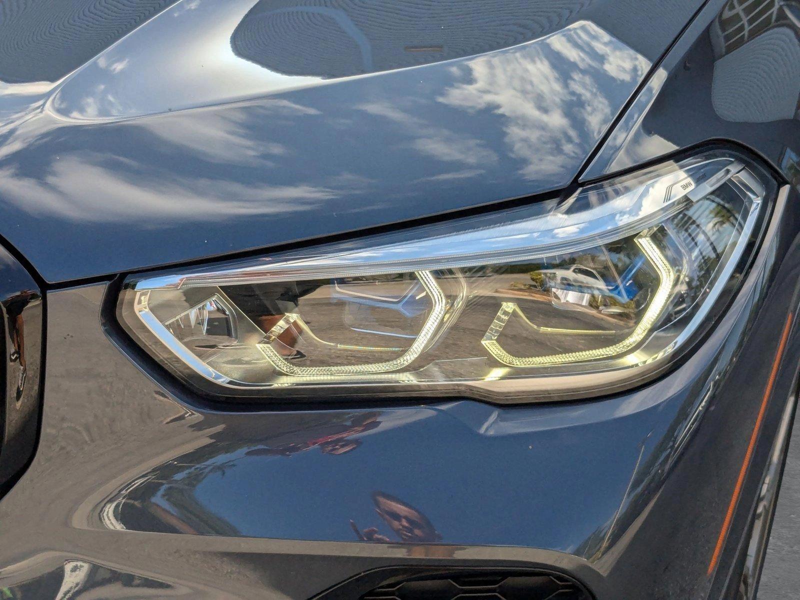 2022 BMW X5 M50i Vehicle Photo in Pompano Beach, FL 33064