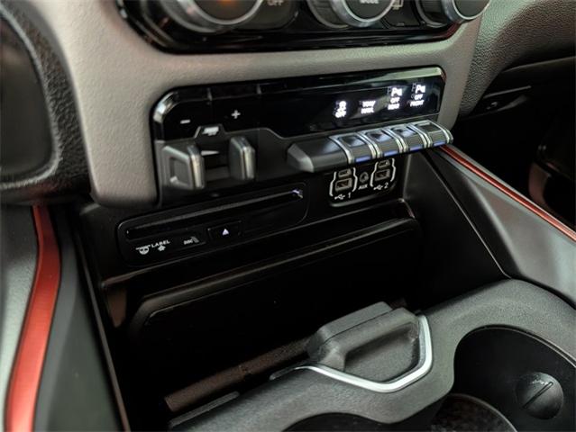 2019 Ram 1500 Vehicle Photo in ENGLEWOOD, CO 80113-6708
