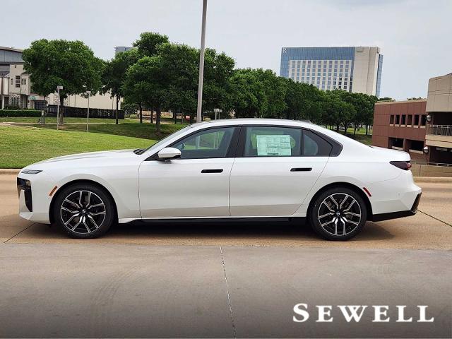2025 BMW 740i xDrive Vehicle Photo in PLANO, TX 75024