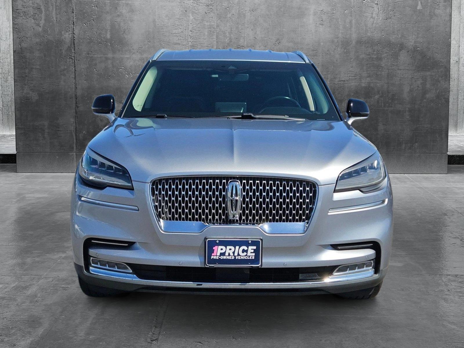 2020 Lincoln Aviator Vehicle Photo in MESA, AZ 85206-4395