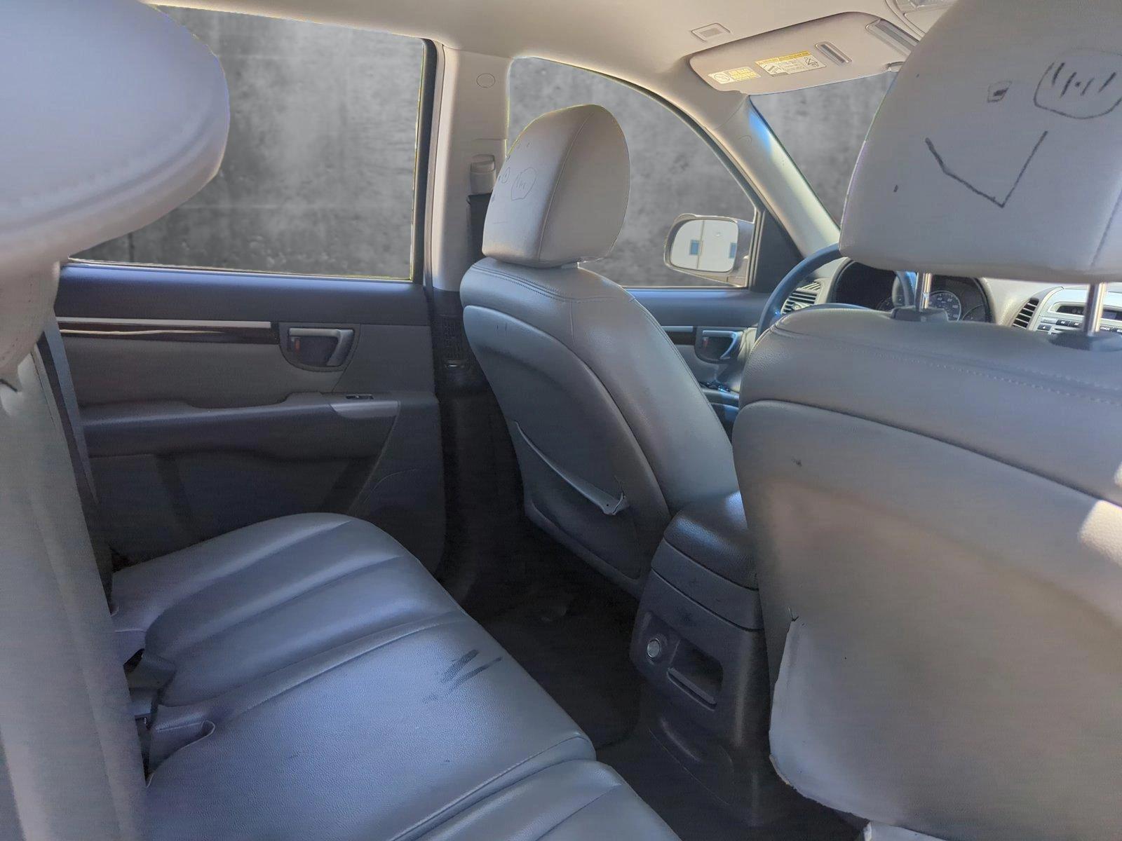 2011 Hyundai SANTA FE Vehicle Photo in Pembroke Pines, FL 33027