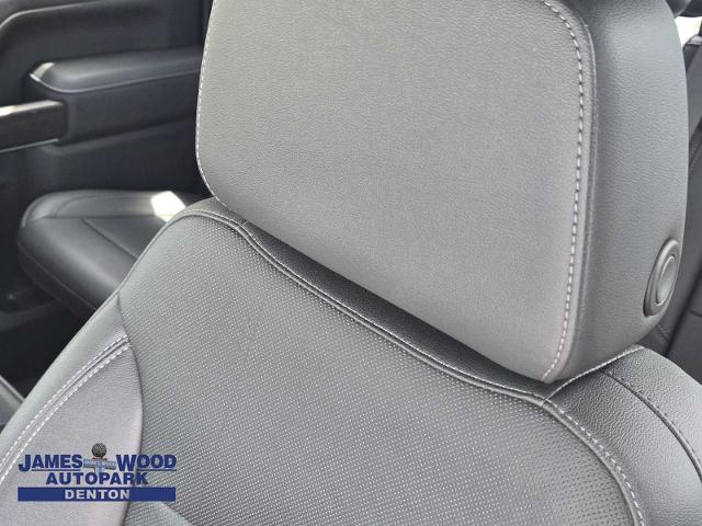 2022 GMC Sierra 2500 HD Vehicle Photo in DENTON, TX 76210-9321