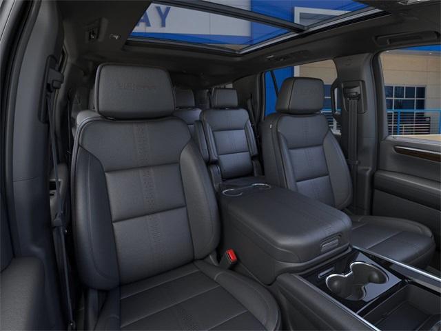 2025 Chevrolet Tahoe Vehicle Photo in ENGLEWOOD, CO 80113-6708