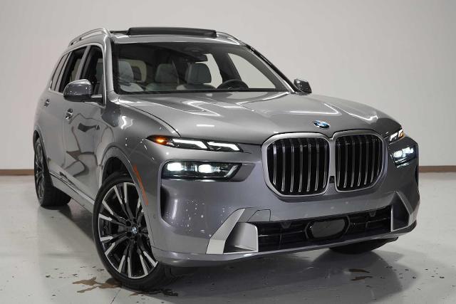 2025 BMW X7 xDrive40i Vehicle Photo in GRAPEVINE, TX 76051
