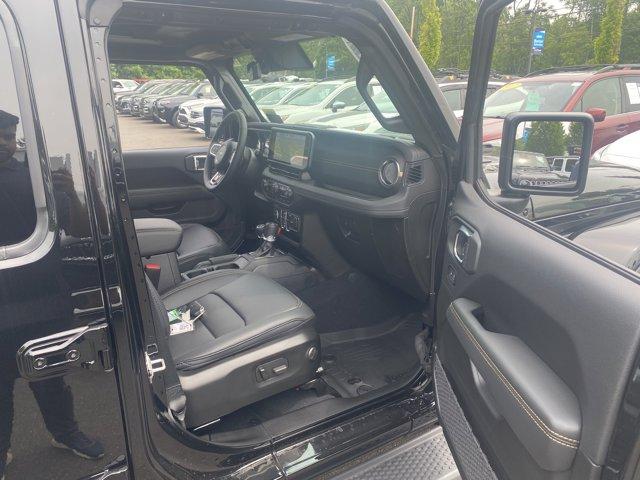 2025 Jeep Wrangler Vehicle Photo in Doylsetown, PA 18901
