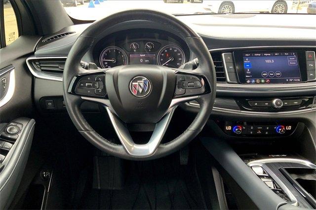 2022 Buick Enclave Vehicle Photo in TOPEKA, KS 66609-0000