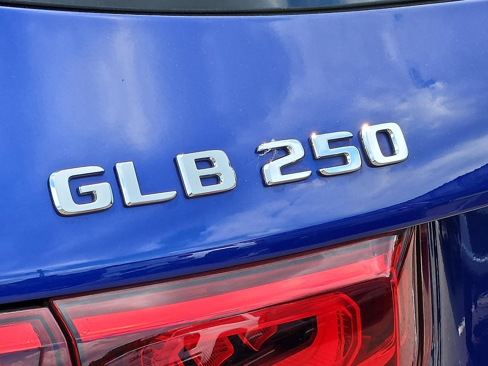 2021 Mercedes-Benz GLB Vehicle Photo in Trevose, PA 19053