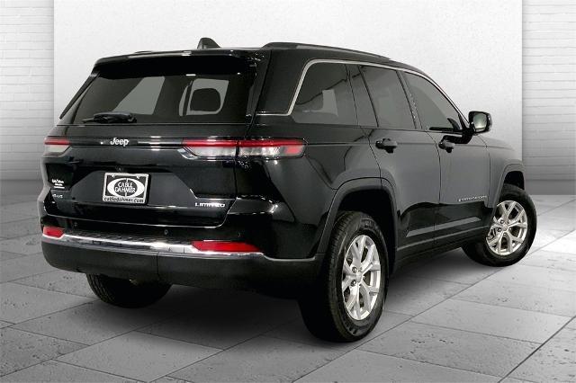 2024 Jeep Grand Cherokee Vehicle Photo in Kansas City, MO 64114