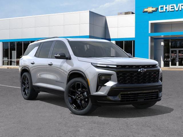 2026 Chevrolet Traverse Vehicle Photo in MOON TOWNSHIP, PA 15108-2571