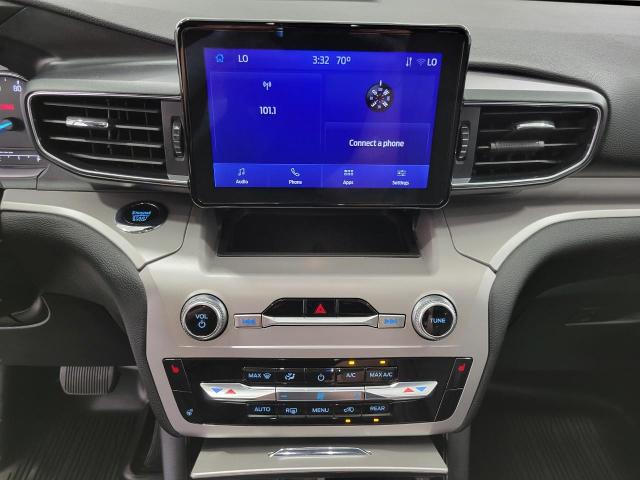 2023 Ford Explorer Vehicle Photo in Neenah, WI 54956