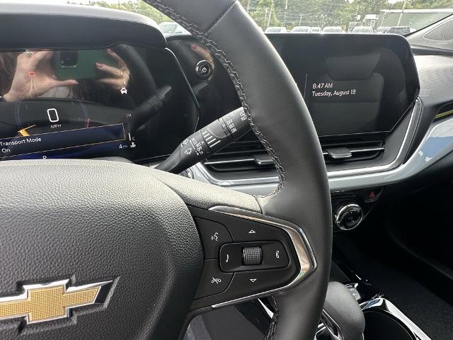 2025 Chevrolet Trax Vehicle Photo in GARDNER, MA 01440-3110