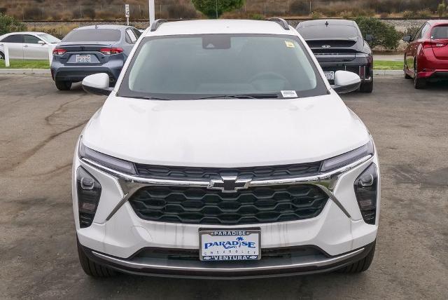 2025 Chevrolet Trax Vehicle Photo in VENTURA, CA 93003-8585